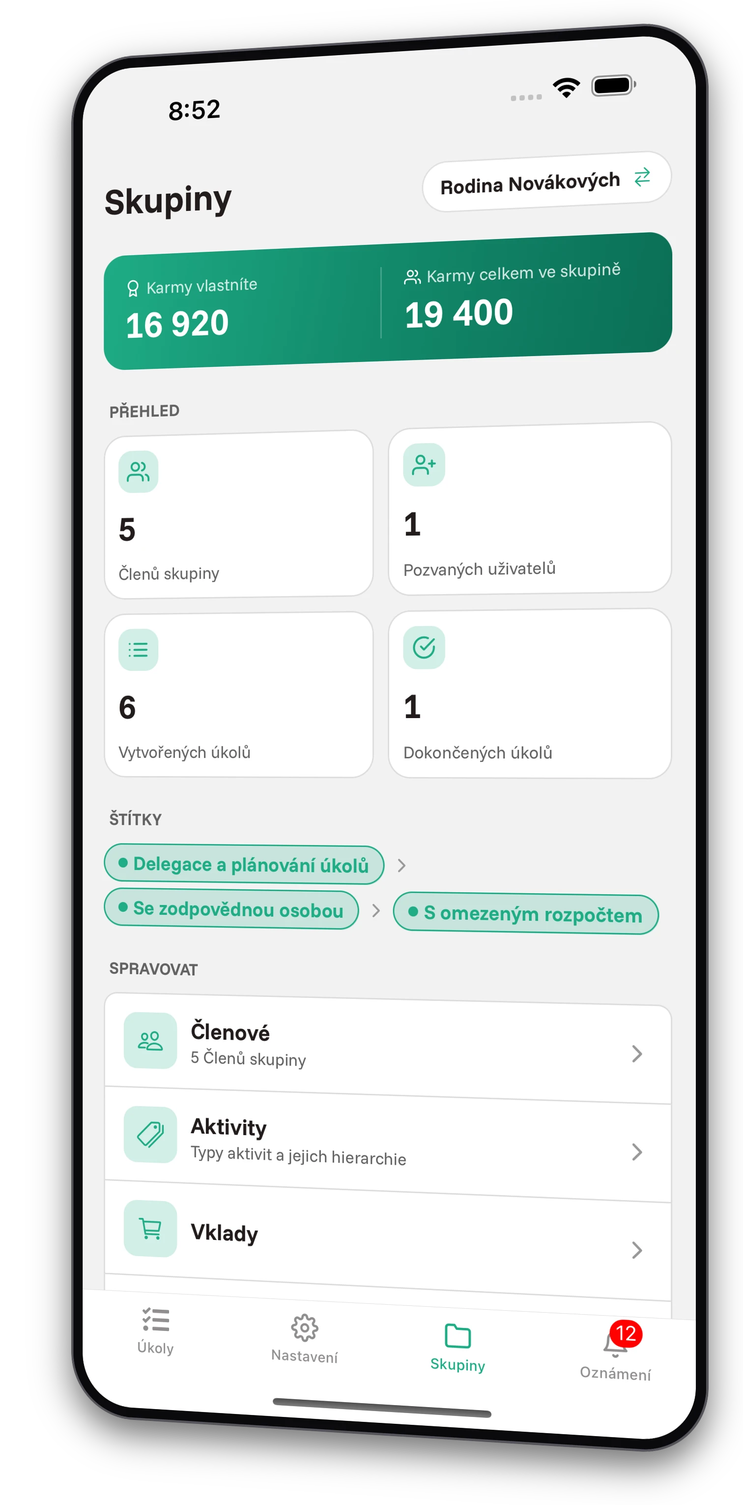 Sada screenshotů z aplikace Jobiro - Ukázka soukromých skupin pro rodiny. - Screenshot 2
