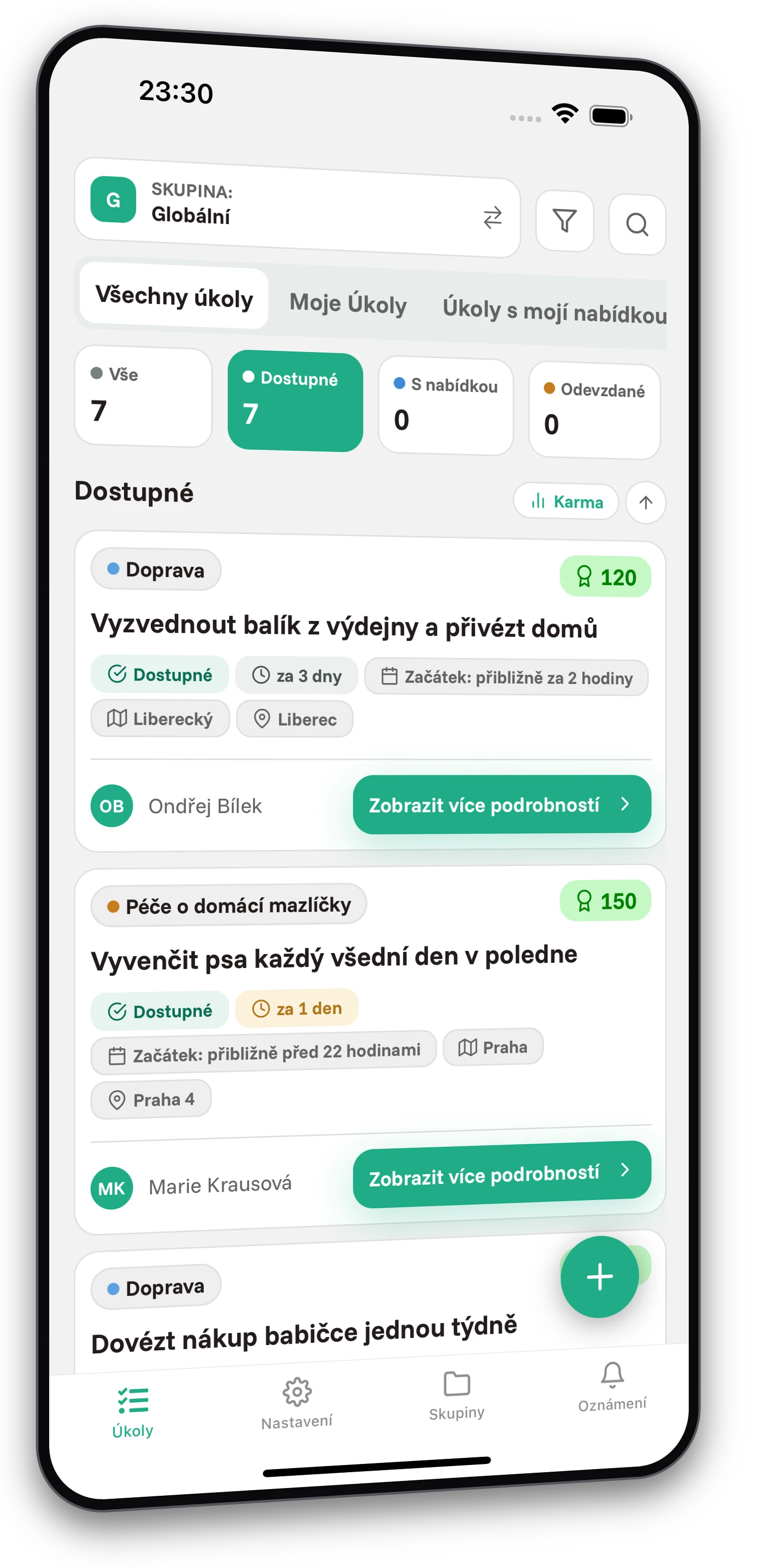 Sada screenshotů z aplikace Jobiro - Ukázka soukromých skupin pro studenty vysokých škol. - Screenshot 1