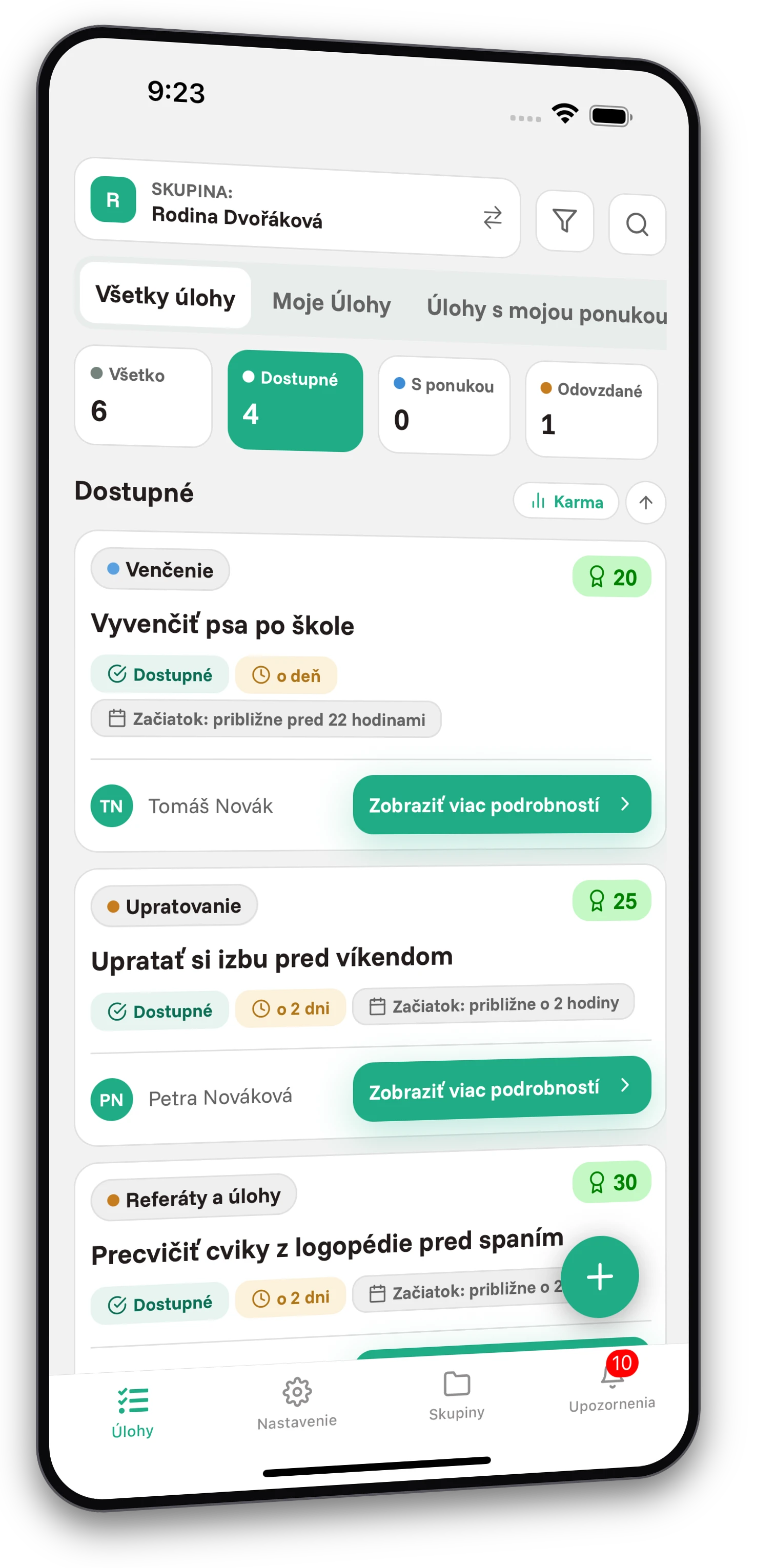 Sada screenshotov z aplikácie Jobiro - Ukážka súkromných skupín pre rodičov. - Screenshot 1